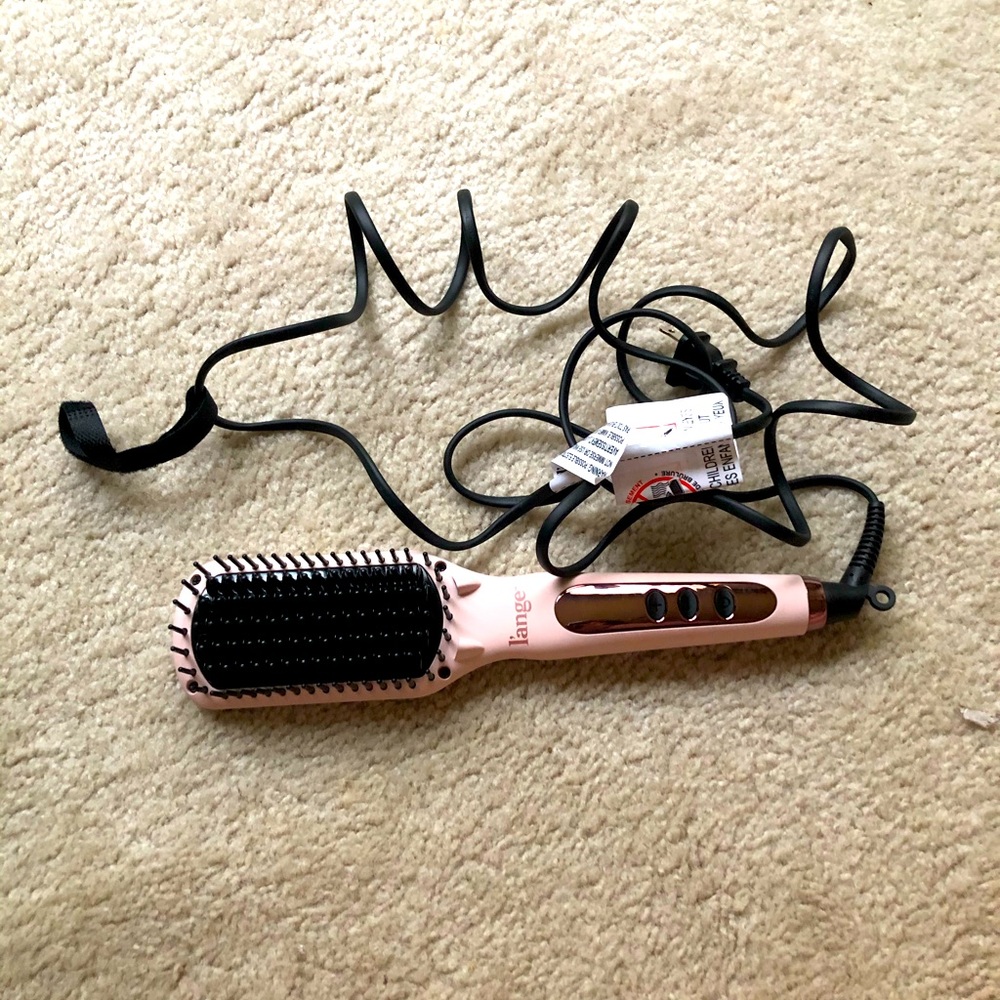 L’ange LeVite straightening hair brush